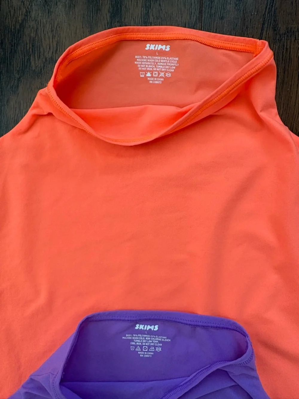 Skims mockneck long sleeves shirt purple and orange size Large - Picture 2 of 2